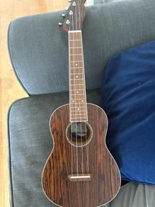 Fender Zuma Exotic Ukulele, Bocote With Gig Bag