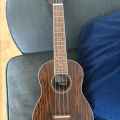 Fender Zuma Exotic Ukulele, Bocote With Gig Bag