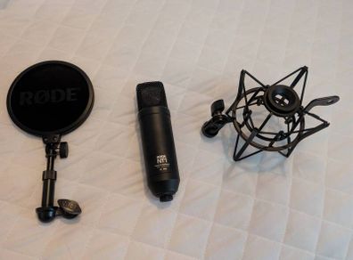 RODE NT1 Microphone, Filter & Shock Mount