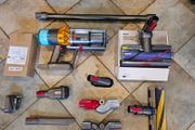 Dyson V15 absolute