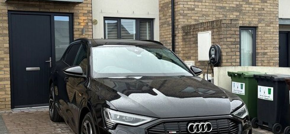 Audi Etron 50 Quattro Black Edition