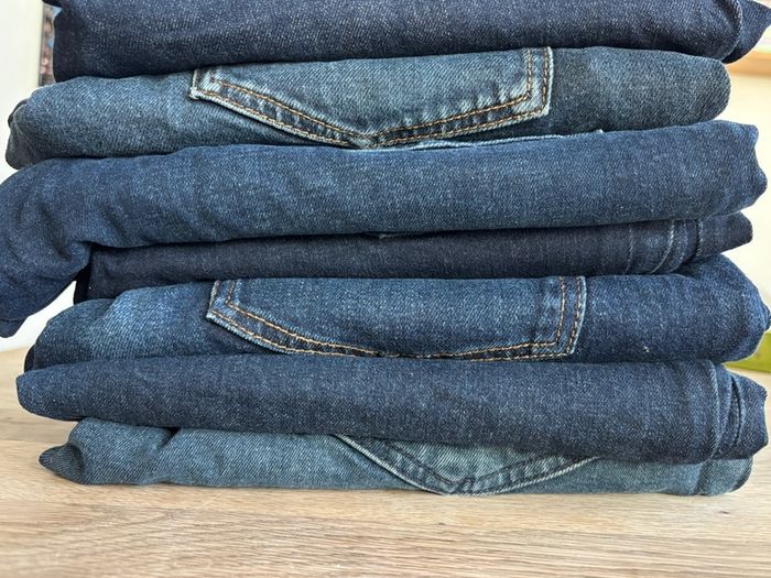 Bundle of Men's Jeans