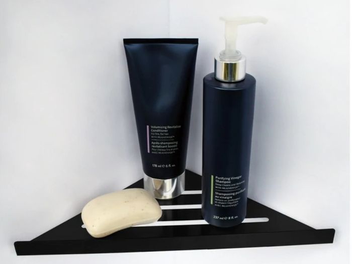 Bathroom shelf