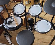 Roland TD-17KV all mesh Electric drum kit