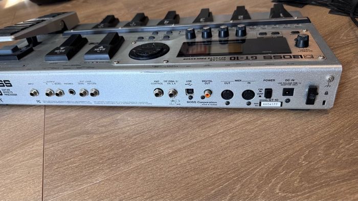 Boss GT-10 Guitar Effects Processor