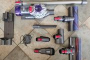 Dyson V8
