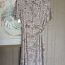 Vintage dress pristine condition Postage included Image 2