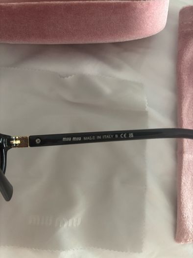 Miu Miu A06S Sunglasses