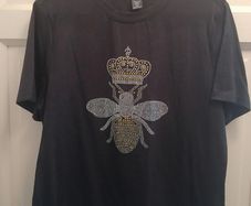 Bee diamond design tee size 16