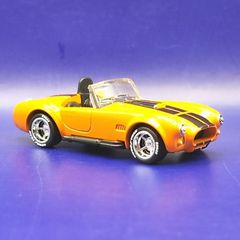 Matchbox Super Chase 1967 Shelby Cobra 427 with custom wheels, mint.