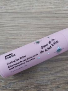 grace & stella Under Eye Brightener with Cooling Metal Rollerball - Ceramide & Caffeine Eye Cream for Puffy Eyes - Travel Size Toiletries - Vegan Skincare 15ml