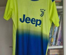 Ronaldo Football Kit + Shorts Age 12-13