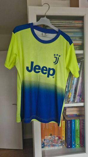 Ronaldo Football Kit + Shorts Age 12-13