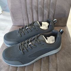 New Safety boots size UK 9 43