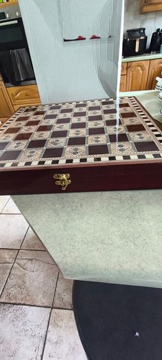 Egyptian Pharaoh Chess Set - Luxurious Chess board mother of pearl inlay Egyptian handmade and Metal Pieces