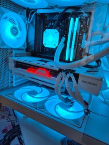 Sapphire Pure Radeon RX 7800 XT 16GB