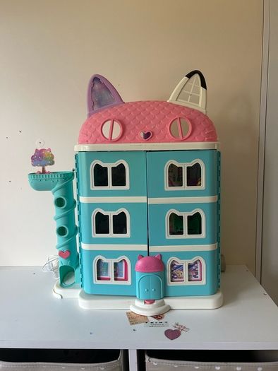 gabby doll house