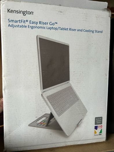 Laptop riser stand