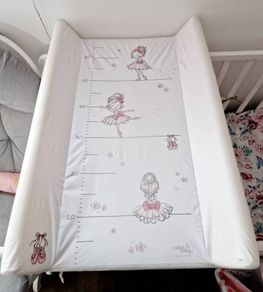 Cot top changing mat