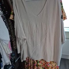 jumper suot 18-22. Made in italy