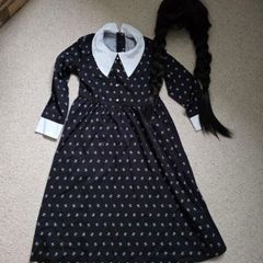 Wednesday Adams costume and wig size 10y