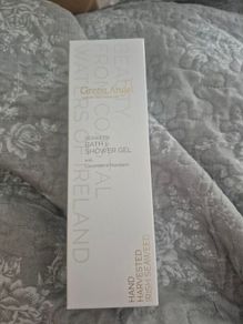 Green Angel Bath and ashower gel.new