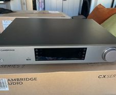 Cambridge audio CXN-V2. Please read ad.