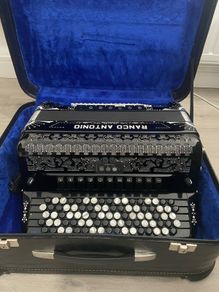 Italian Accordion