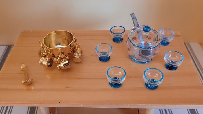 Dolls house tableware - plates, cutlery, glasses and more