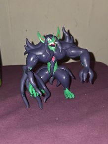 Pokemon Grimmsnarl Figure