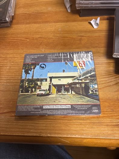 AC/DC - Dirty Deeds Done Dirt cheap (New)
