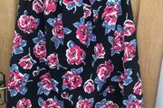 New boohoo rose skirt size 14