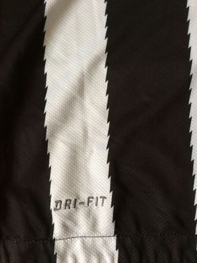 Juventus Jersey. Season 2010/2011. Official Nike Home Jersey. Authentic Original From 2010. Not A Modern Day Remake.