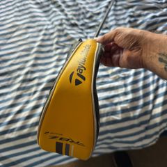 Taylor made RBZ stage 2 hybrid 4. Great club great condition.. i'll even throw in the hat
