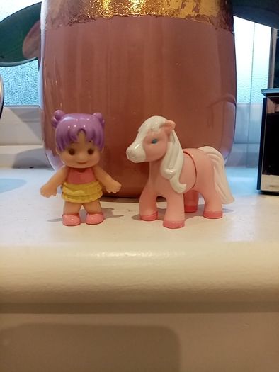 Magnetic toy girl and horse