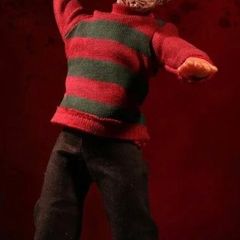 One, Two, Freddy's Coming For You - Freddy Krueger 10" Figure With Sound