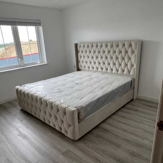 Ottoman Winged Panel Plush Velvet Upholstered Bed Frame Double & King Size Bed