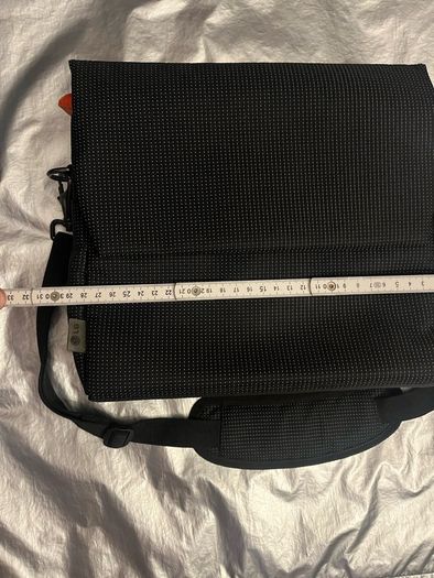 camera lens shoulder bag