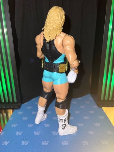WWE Elites, Ultimates and Playsets Assortments