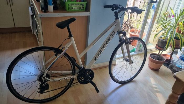 Carrera Crossfire Womens Hybrid Bike