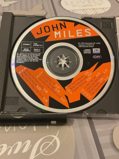 John Miles. CD. Upfront