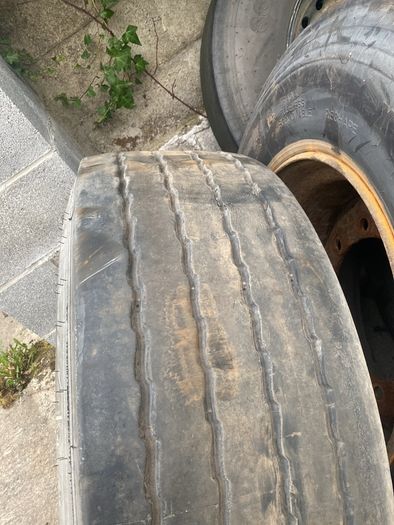 Super single wheels tyres 385/65-22.5
