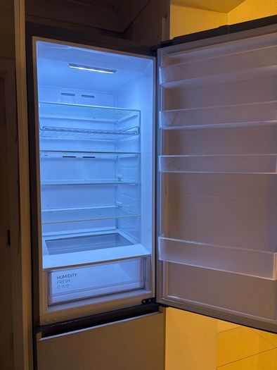 Samsung Series 5 Fridge Freezer