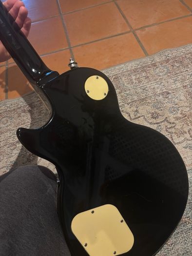 Epiphone Les Paul Standard& Marshall 50W Amp Setup + boss D-1X