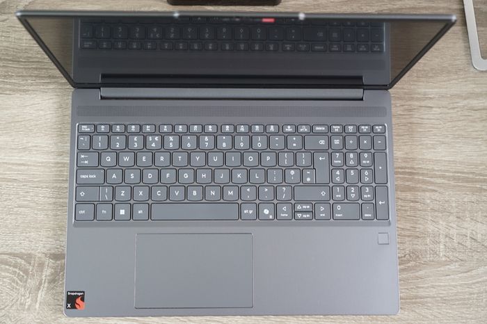 Lenovo IdeaPad Slim 3 15.3" | Snapdragon X | 16GB | 256GB | Premium Care Warranty