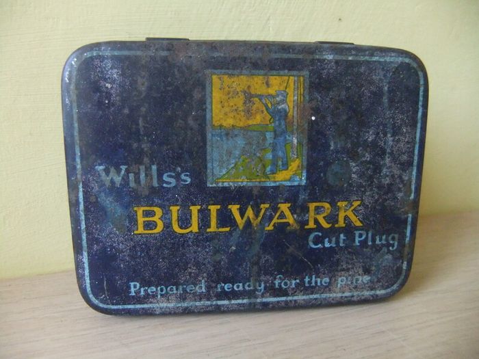 Wills Bulwark Tin