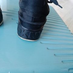 DKNY trainer