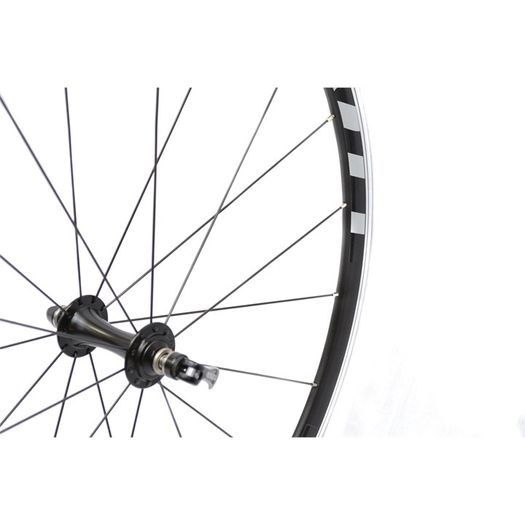 700C 20Mm Black 20 Hole Fr 24 Rr Quanta Hubs