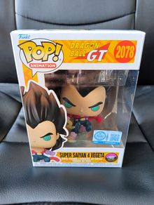Funko Pop! Dragon Ball GT Super Saiyan Vegeta 4 Flocked Glow in the Dark Limited Chase Figure + Protector