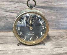 1920s/1930s Ingersoll Radiolite Wind Up Alarm Clock Revally